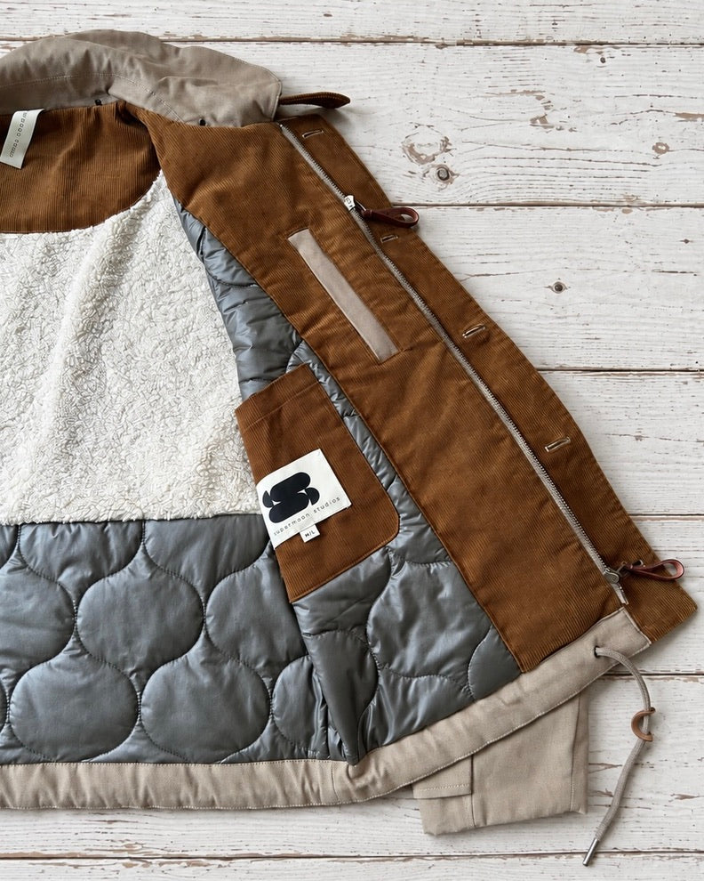 Supermoon Deck Jacket in cotton duck canvas, product image 6. Showing internal close ups of internal pockets fur half lining and quilted lining with cord accents 
